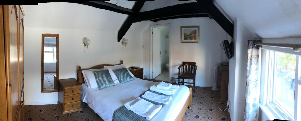The Britannia Inn เชอร์บอร์น ภายนอก รูปภาพ