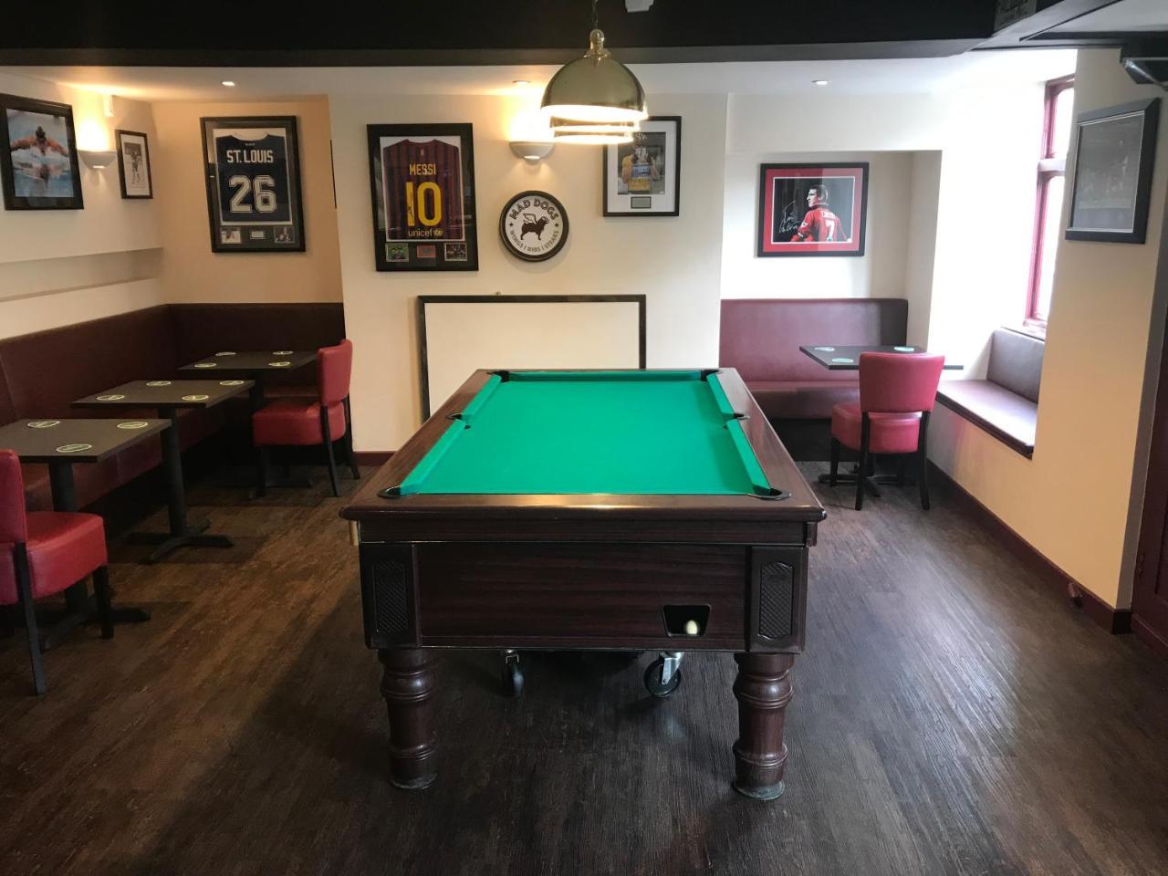 The Britannia Inn เชอร์บอร์น ภายนอก รูปภาพ