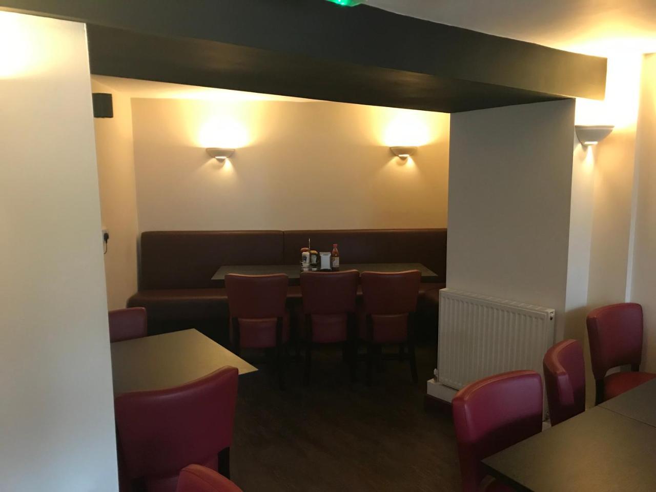 The Britannia Inn เชอร์บอร์น ภายนอก รูปภาพ