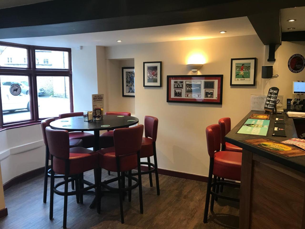 The Britannia Inn เชอร์บอร์น ภายนอก รูปภาพ